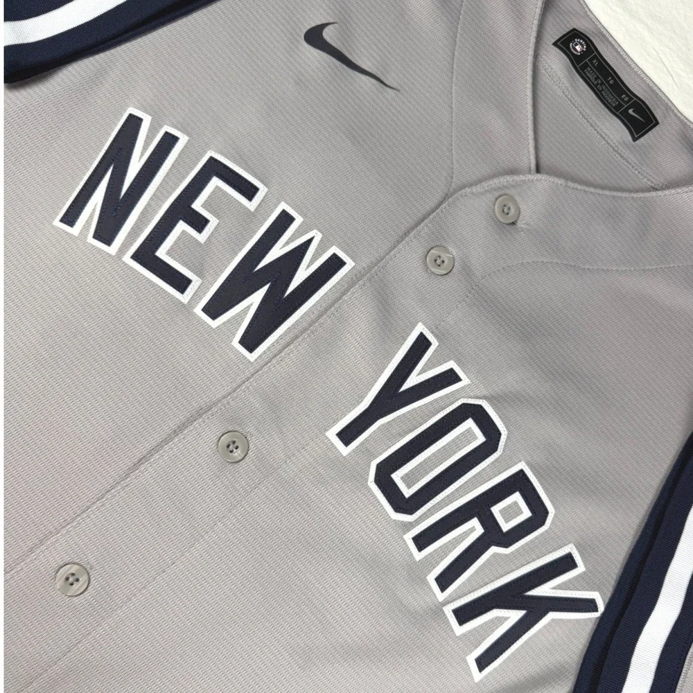 Nike New York Yankees‎ MLB Baseball Jersey Mens XL Grey Road T770 551343-010